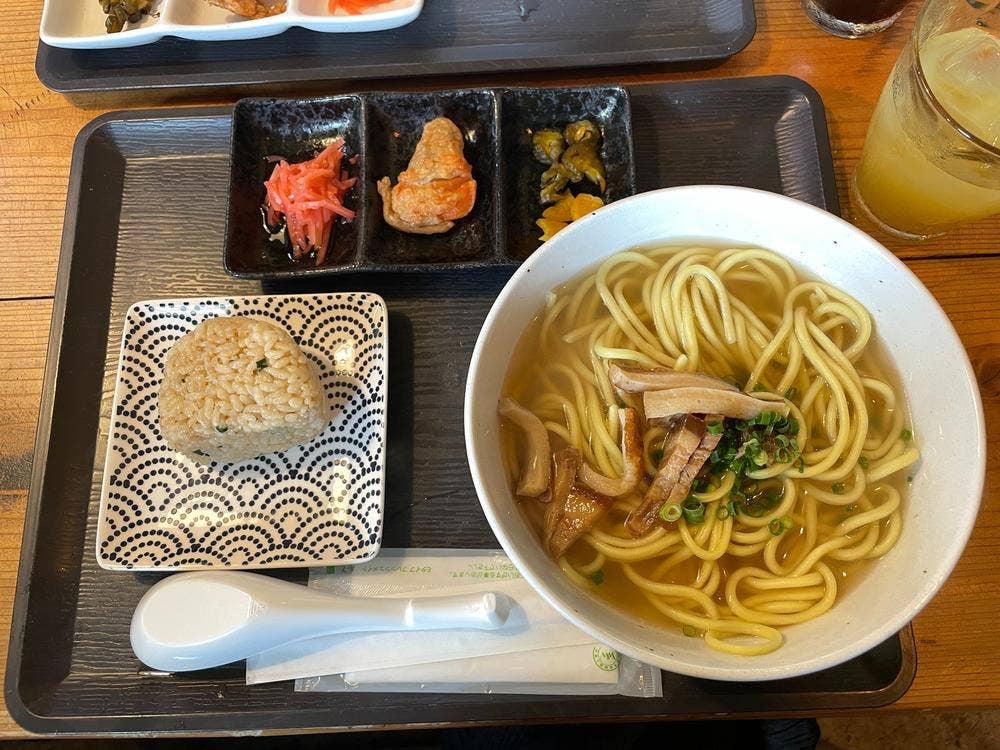 麺処＆カフェ トリコ食堂