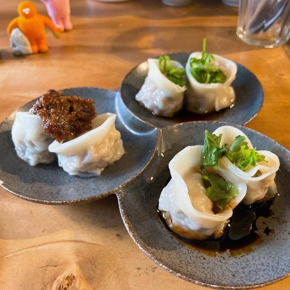 オイシイ水餃子クラブ