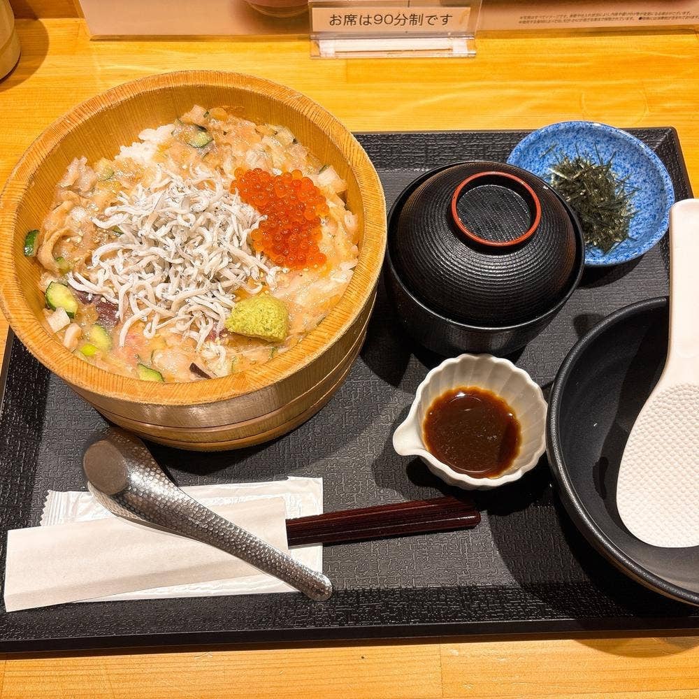 海鮮居酒屋 羽田市場