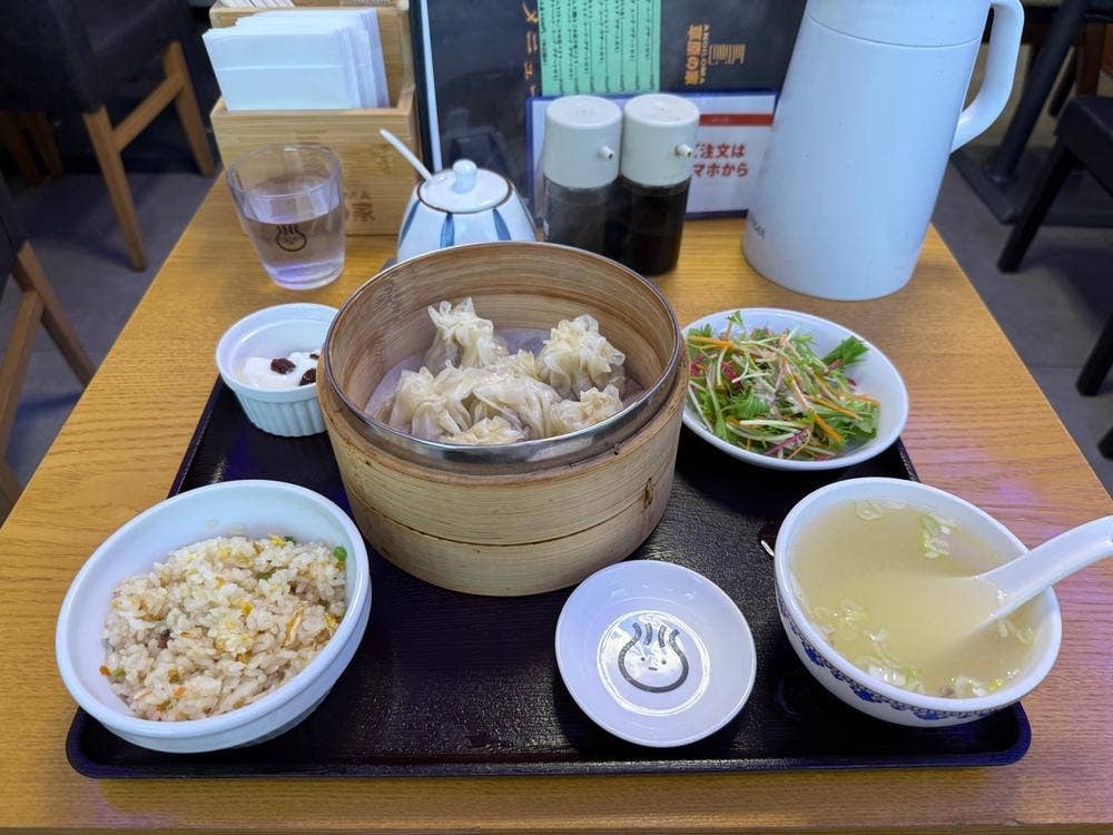 草原の家