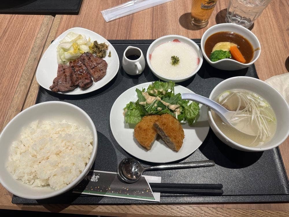 すてーきはうす 伊勢屋 牛たん通り店