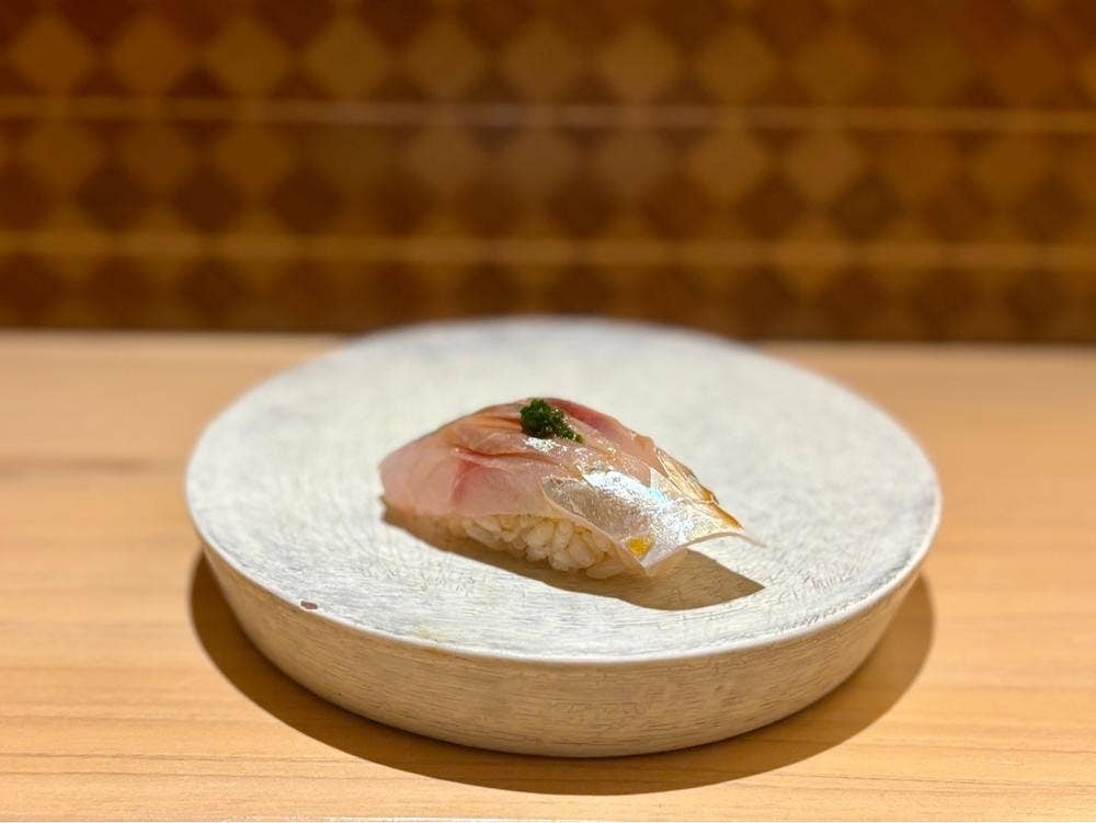 鮨 侑じ