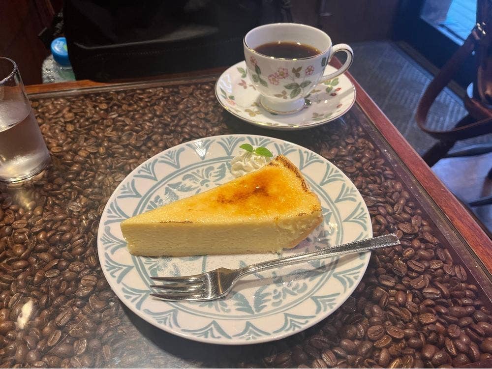 COFFEE HOUSE eLu