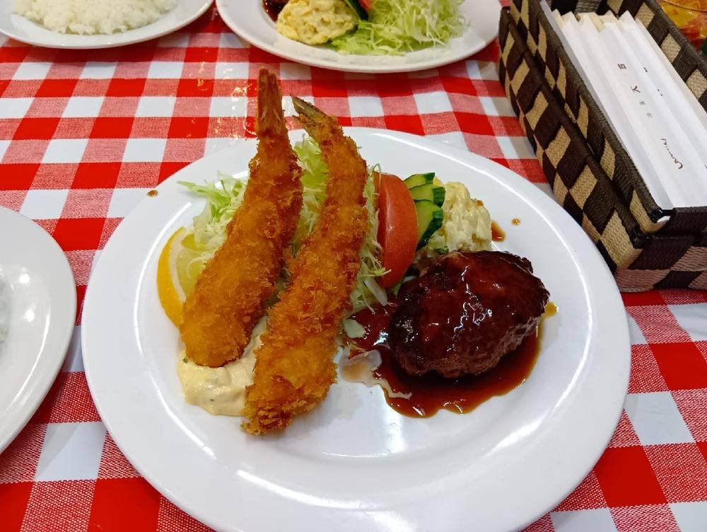 洋食 大吉
