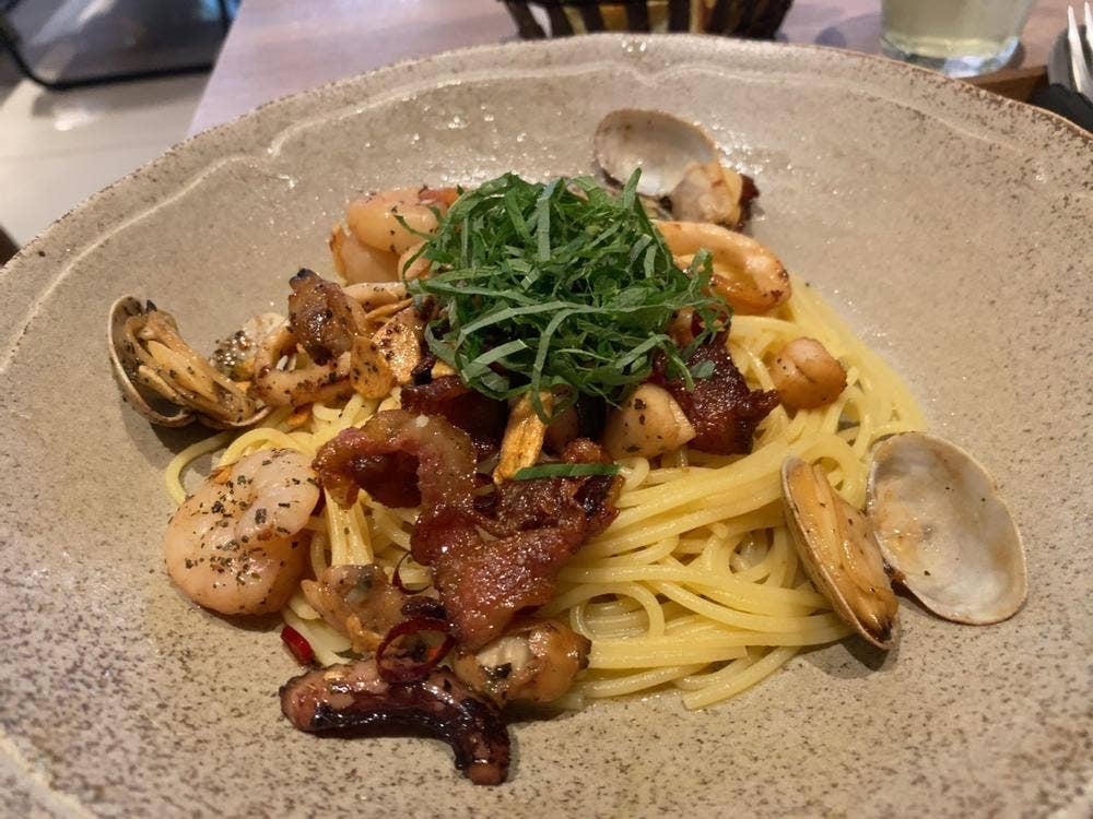 FELICE BASIL BK Cafe SOLARIA PLAZA