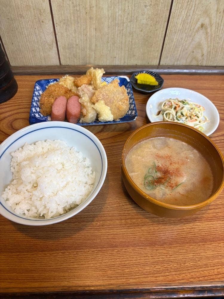 大衆食堂 山田屋