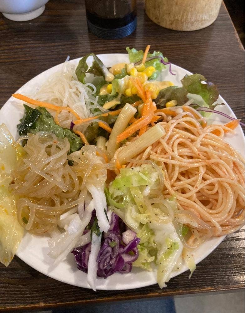 青山シャンウェイ 本店