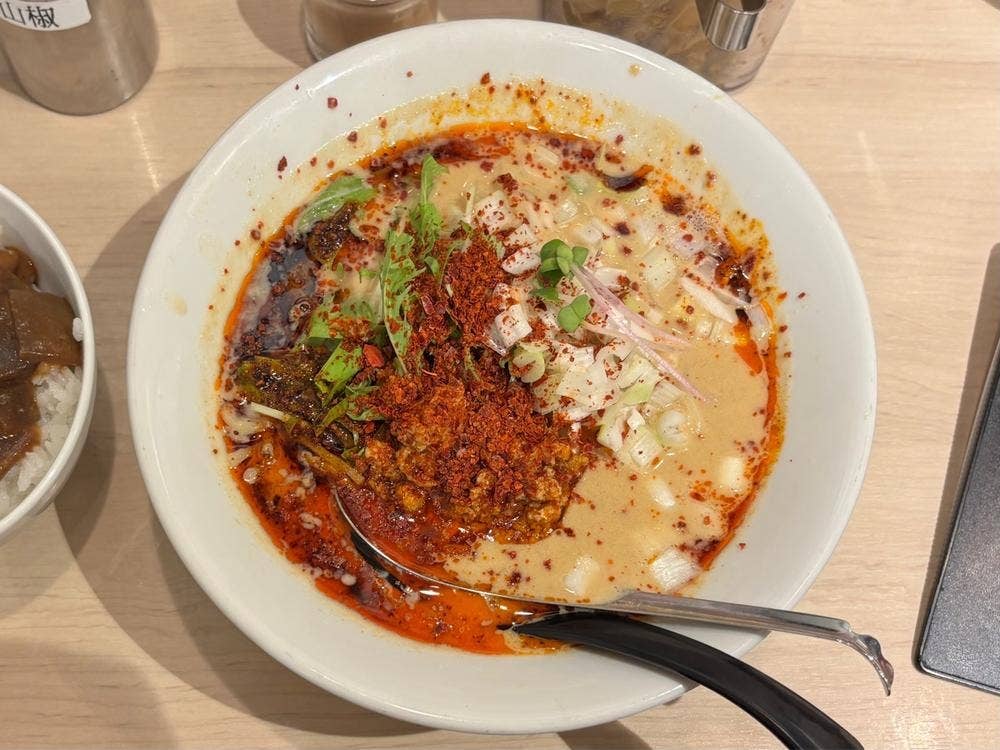 名驛式担々麺 しゃち福