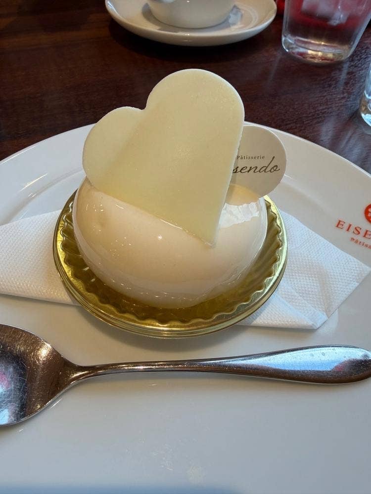パティスリー エイセンドウ 尾張旭店