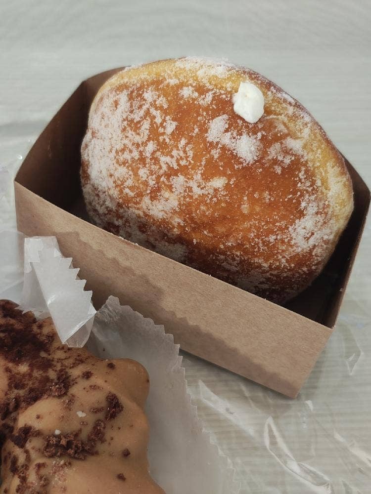 JACK IN THE DONUTS ウィング新橋店