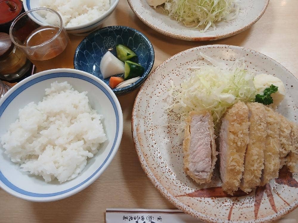 とん八亭