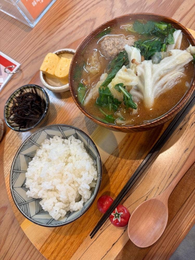 みそ汁や まり福
