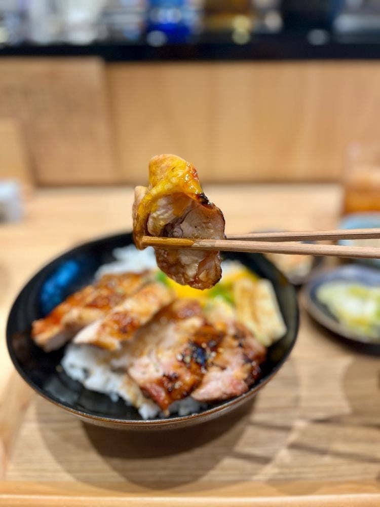 焼鳥さむしん そのに