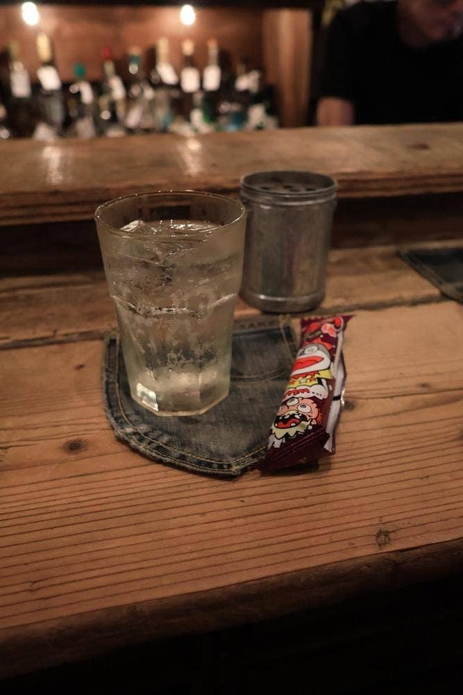 スタンド 酒と音楽。