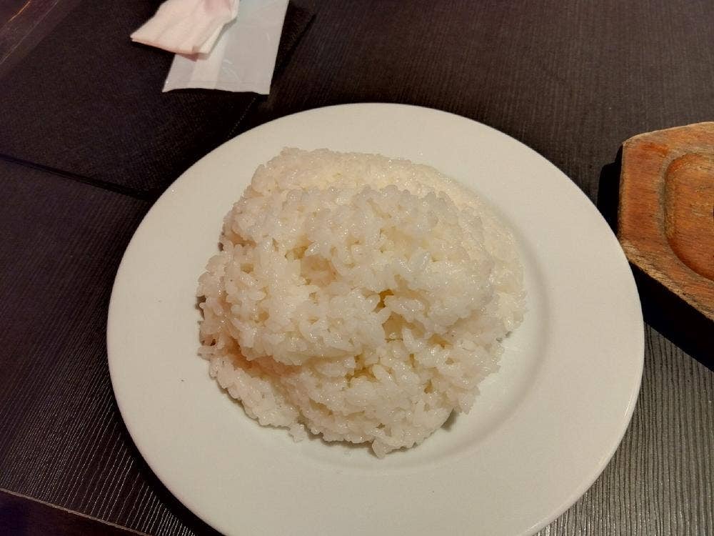 ミートラッシュ ヨドバシAkiba店