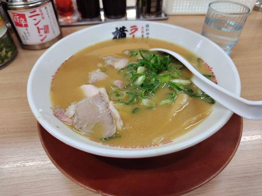 ラーメン横綱 港店