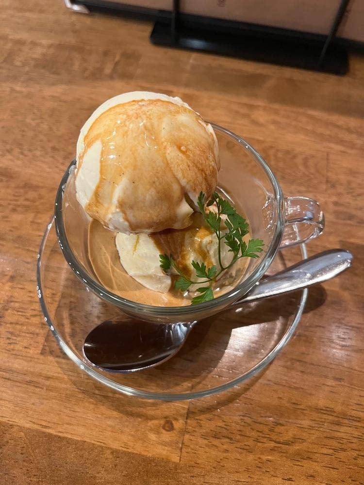 Coffee Beans+Cafe MicT