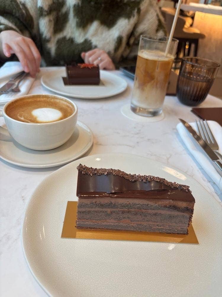 ラ・メゾン・デュ・ショコラ ニュウマン高輪店