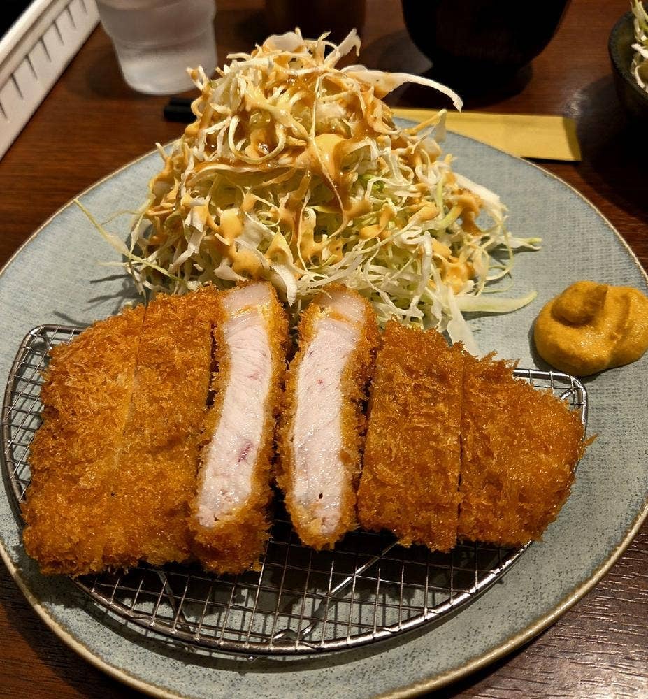 三谷