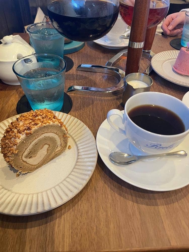 リールズ 西洋釣具珈琲店