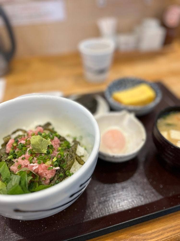 海鮮丼 日の出