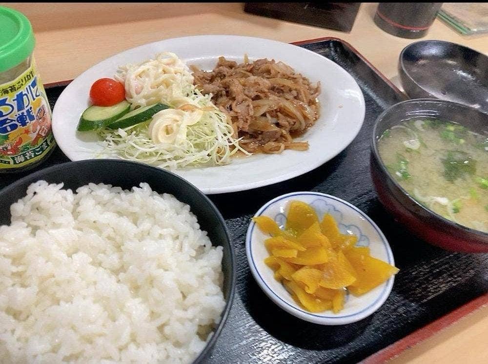 やま田食堂