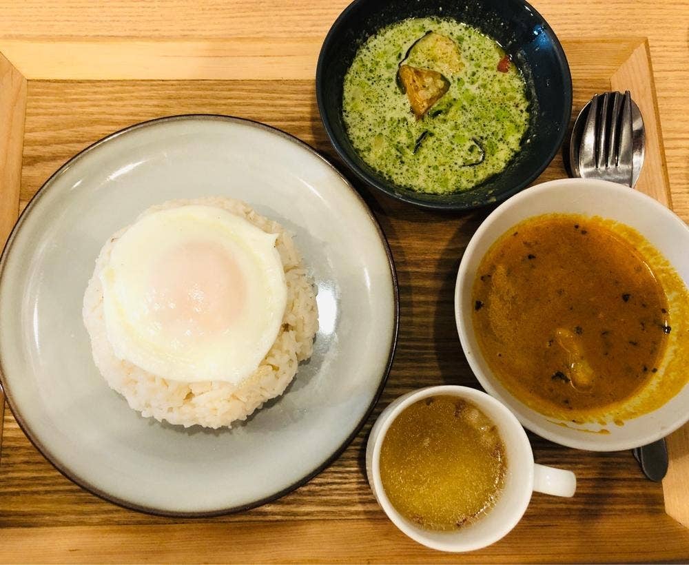タイカレーと米麺 タジー食堂