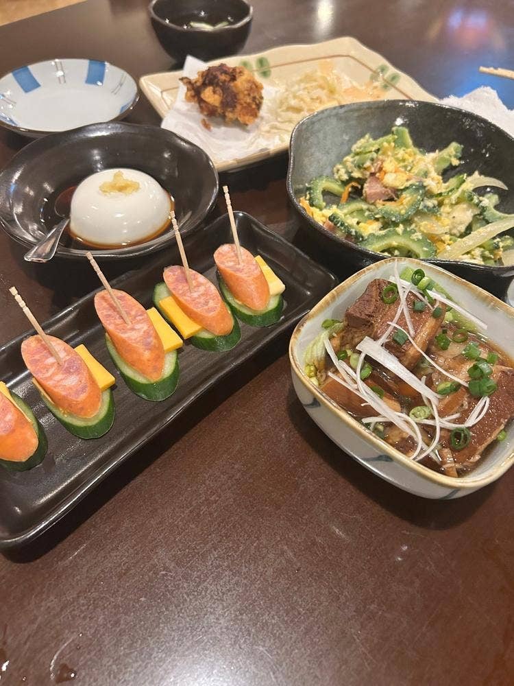 ライブハウス島唄
