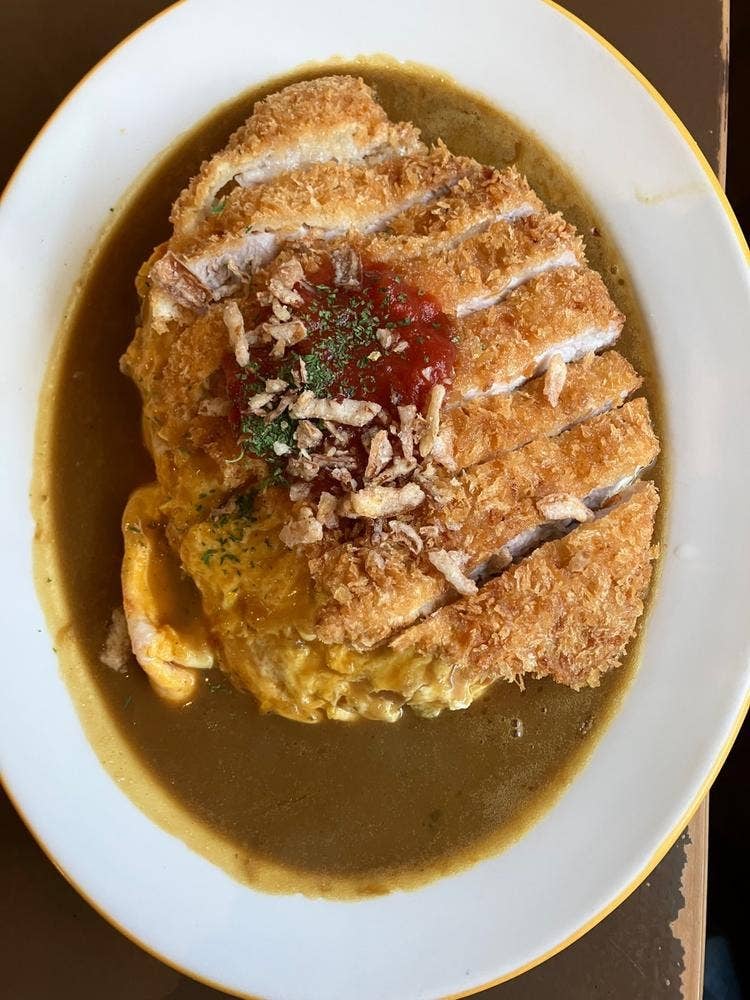 洋風食堂はらいそ