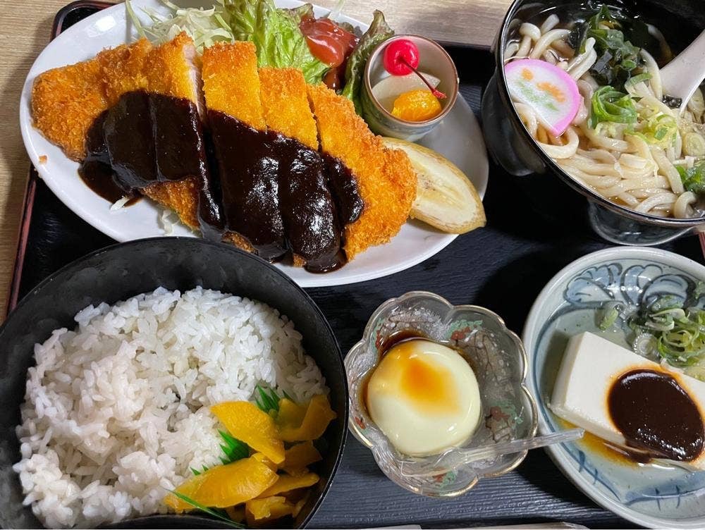 らくらく亭