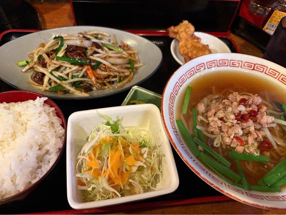 中華料理 鑫鑫