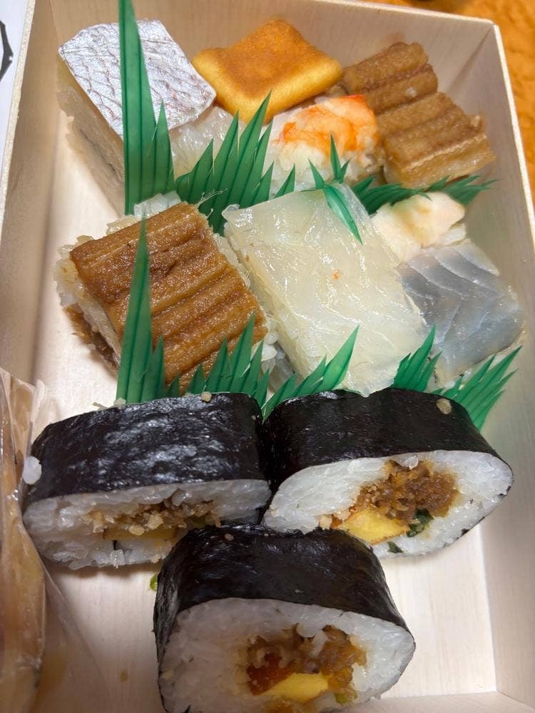 小鯛雀鮨 すし萬 神戸阪急店