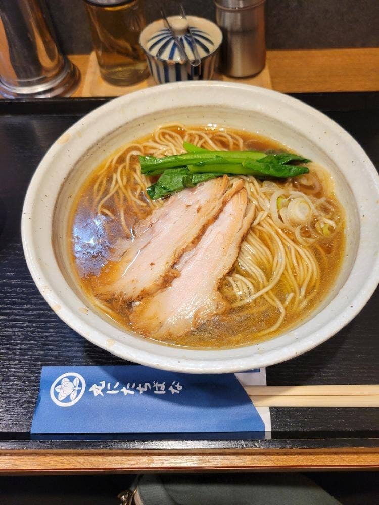 濃厚煮干しそば丸にたちばな