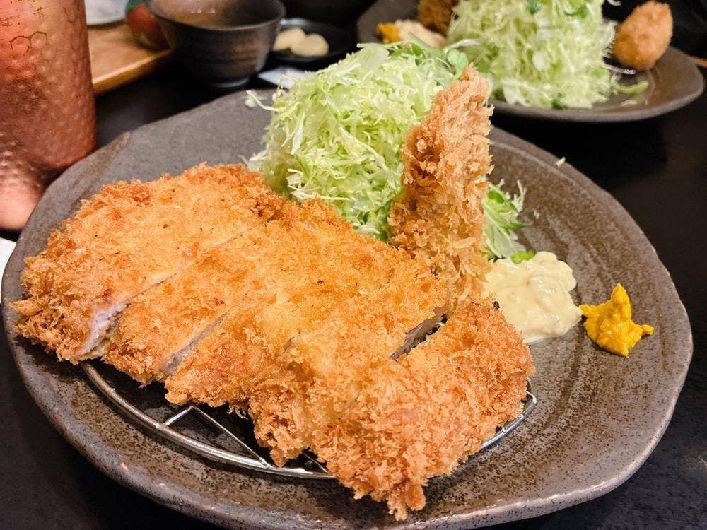 とんかつ田中