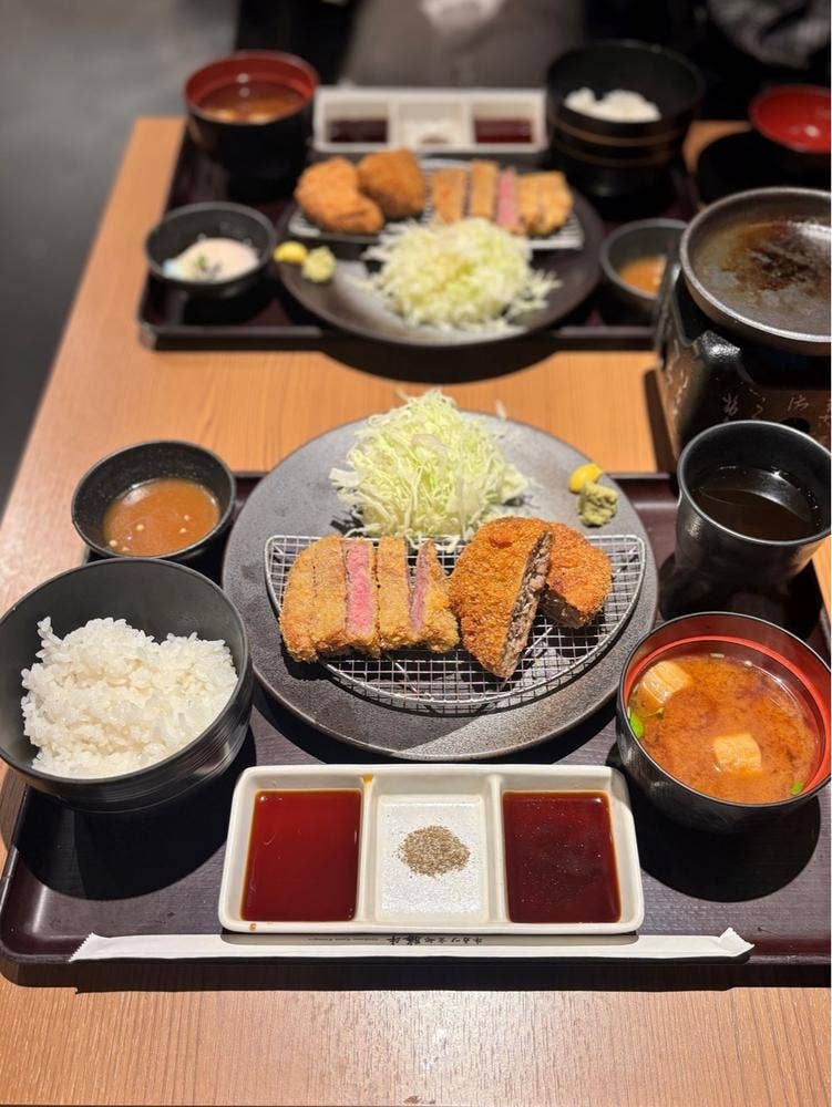 牛カツ京都勝牛 ミント神戸店