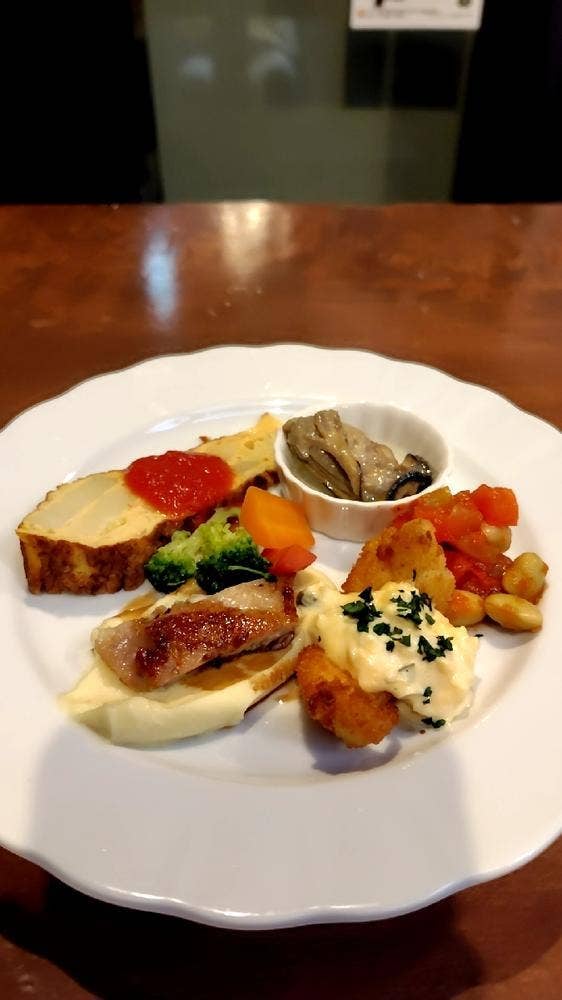 ガーデン スタンディングバー オオタニ