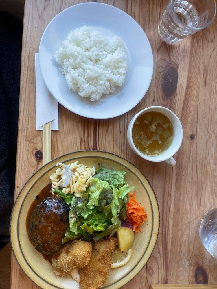めだか食堂