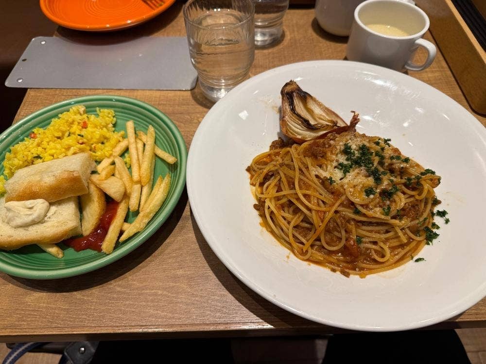 ハタケノパスタ イオンモールナゴヤドーム前