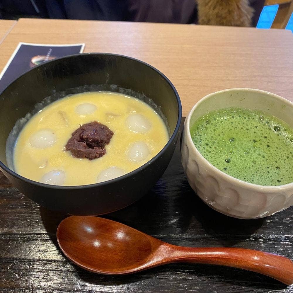 しらたまや
