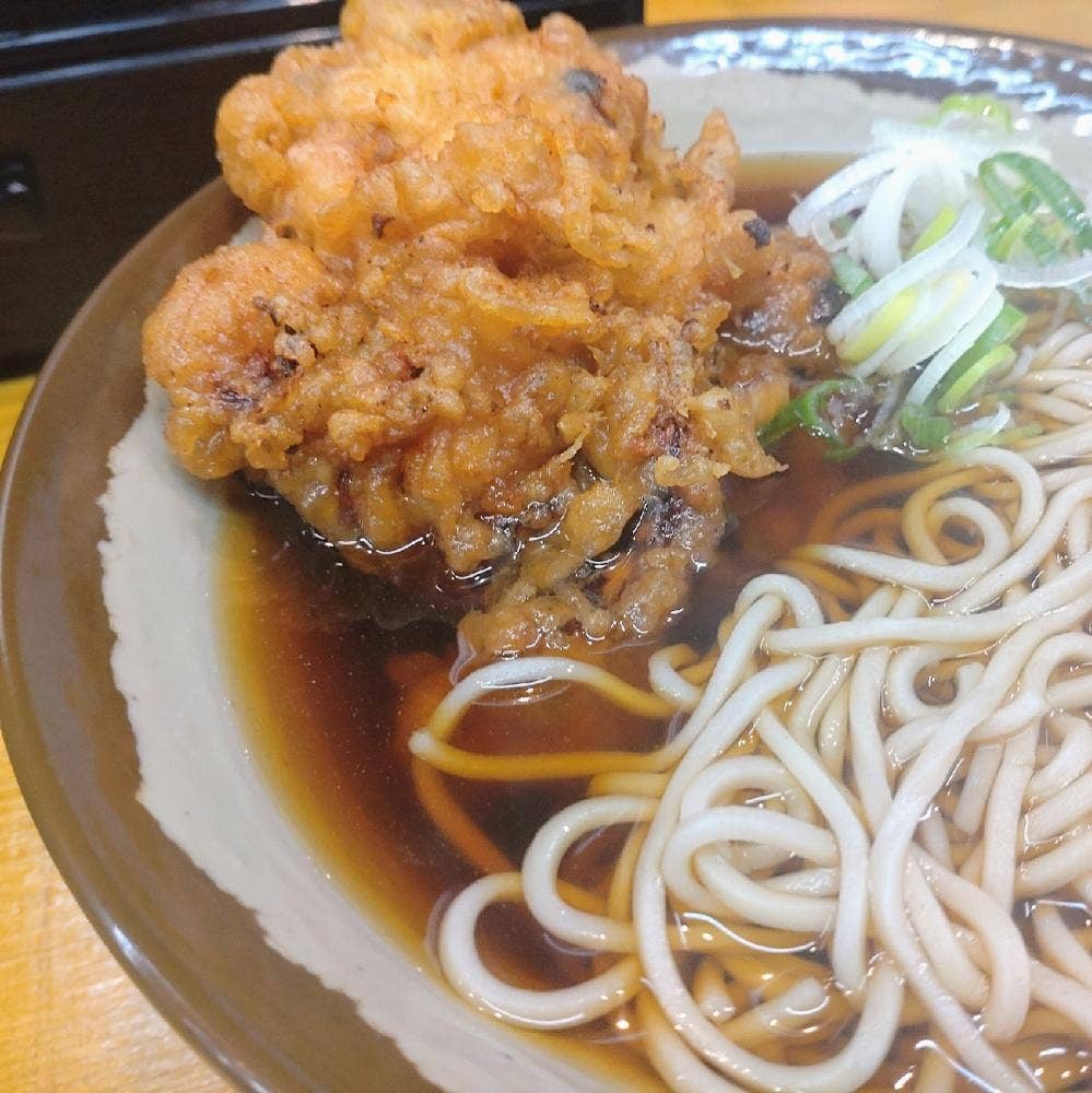 芽衣や