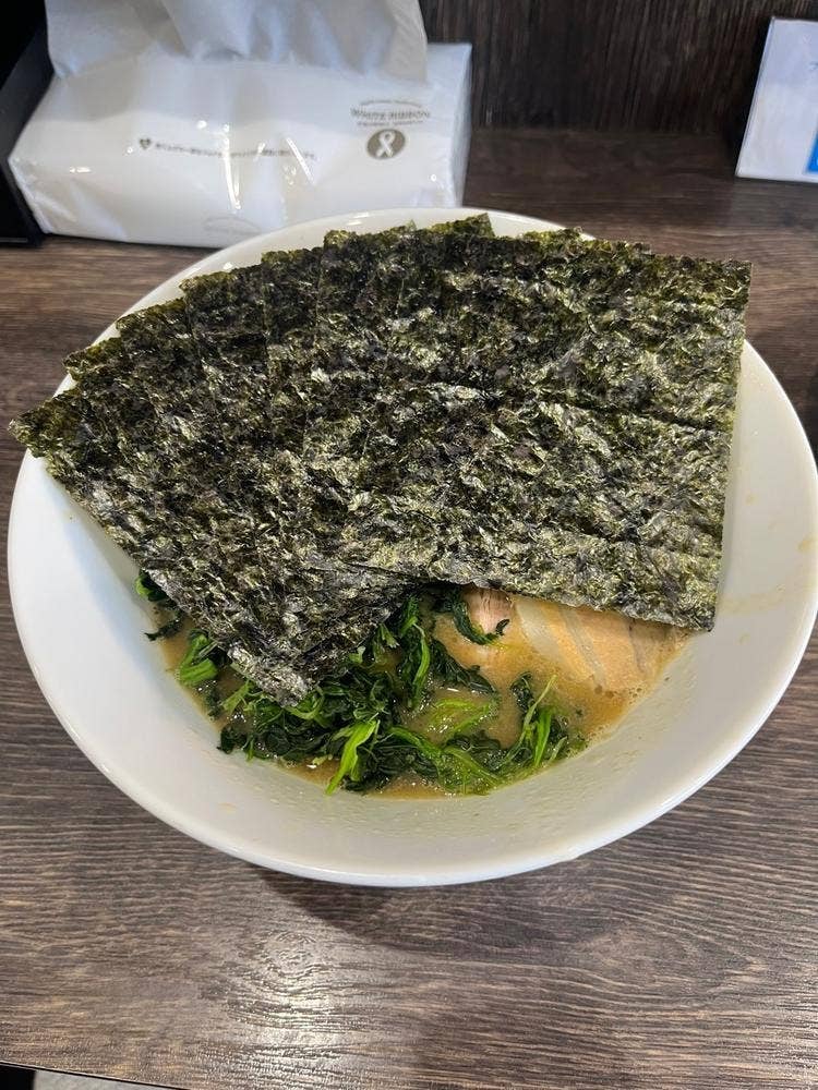 オタクが作るラーメンは異世界でも通用するらしい