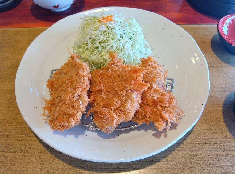 黄金のとんかつ 開春楼 磐田店
