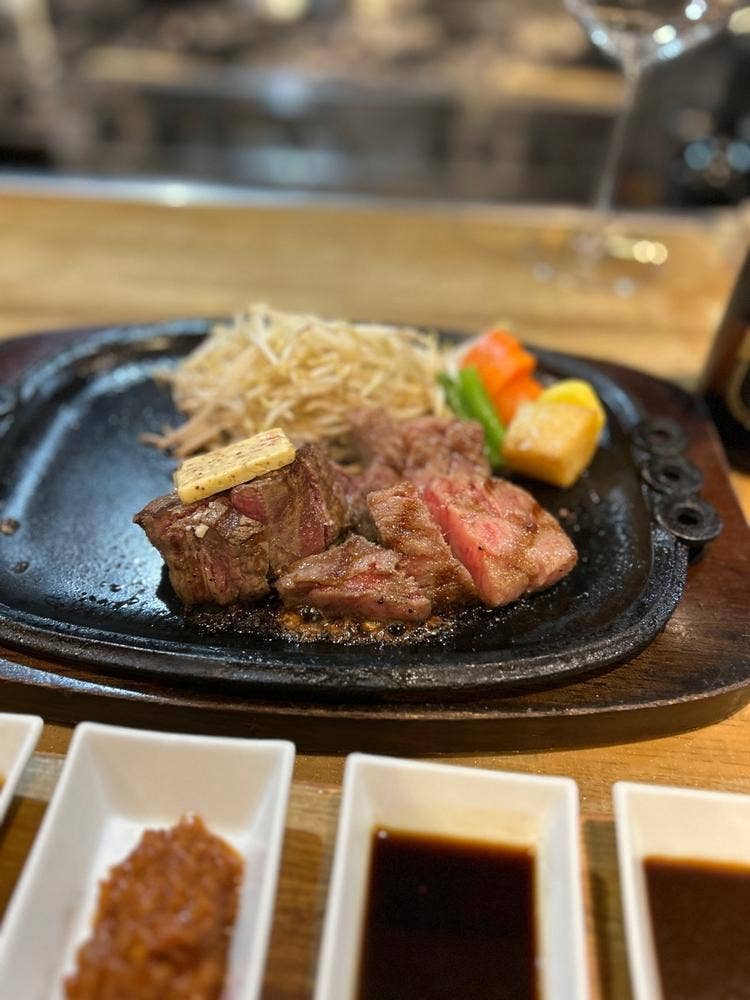 ステーキの壷