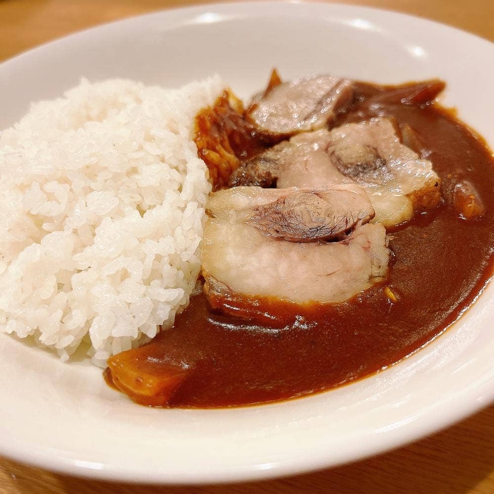 洋食屋ダイニングテーブル