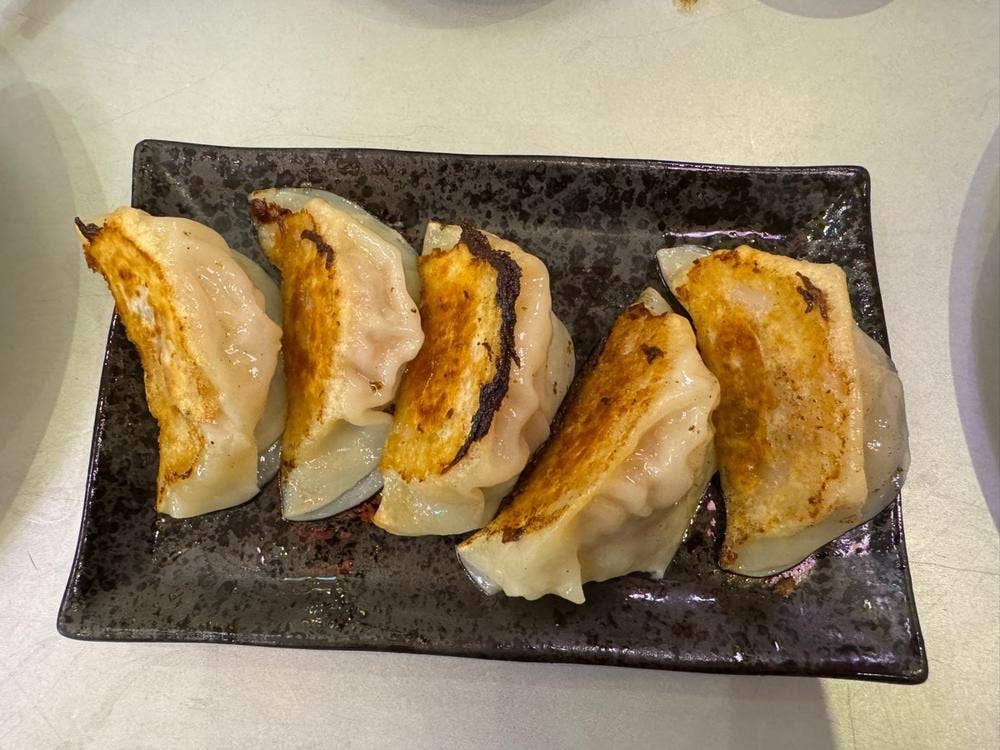 大衆中華酒場 餃子の西丸