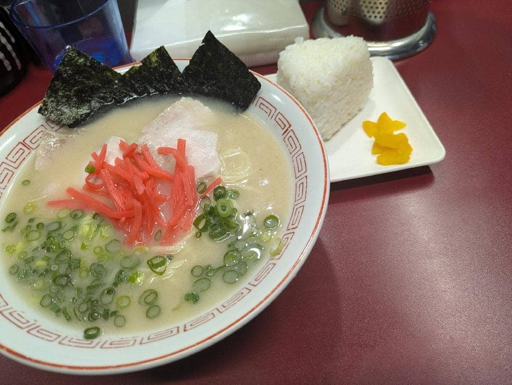 ラーメン たつみ