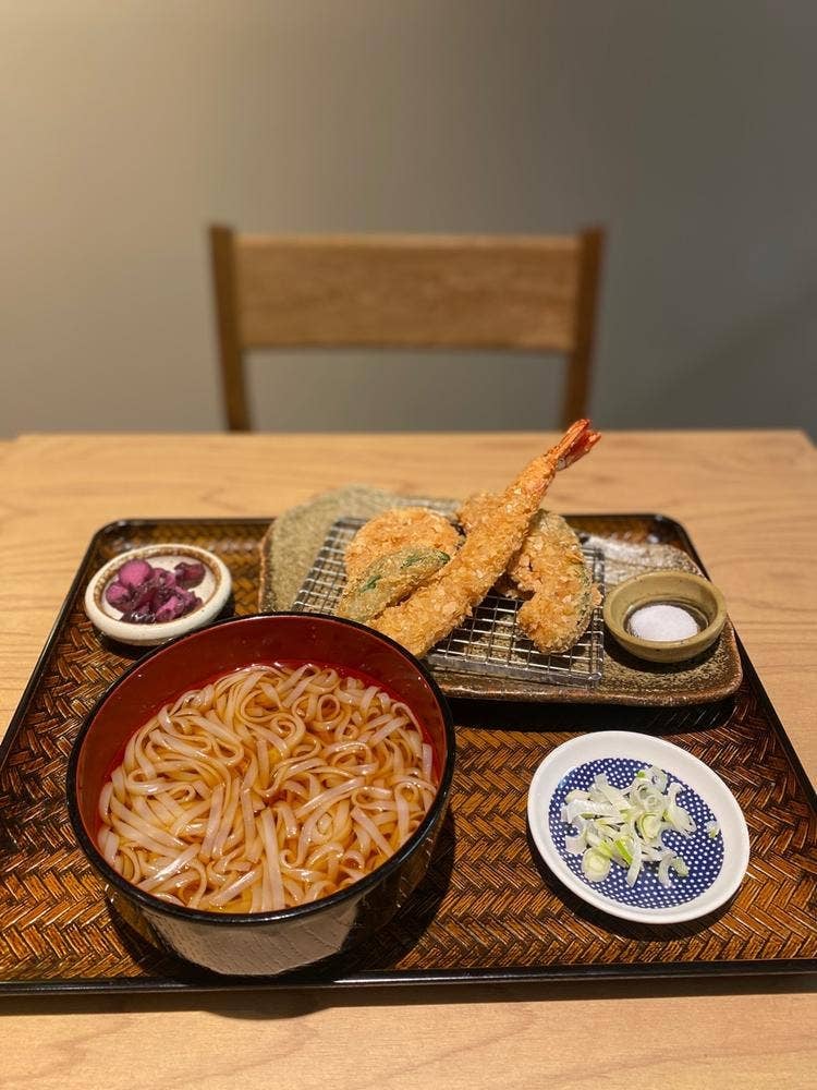 汐留横丁
