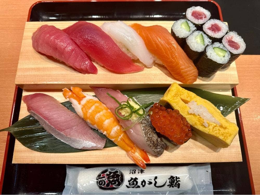 沼津魚がし鮨 流れ鮨 富士青島店