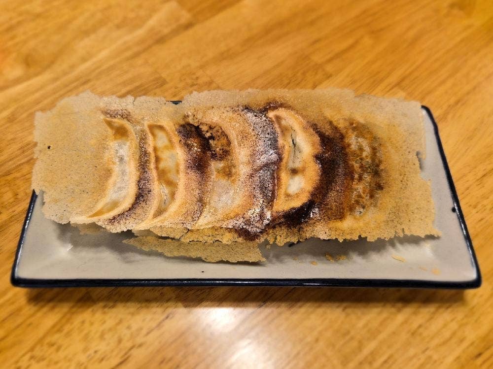 大連 餃子酒場