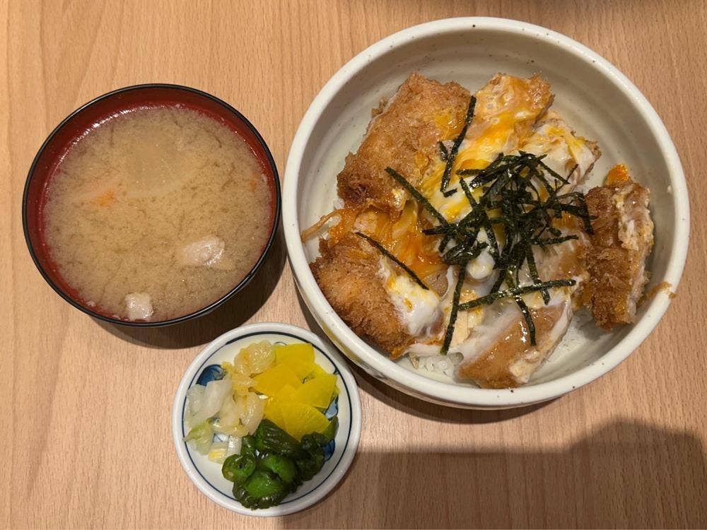 とん㐂